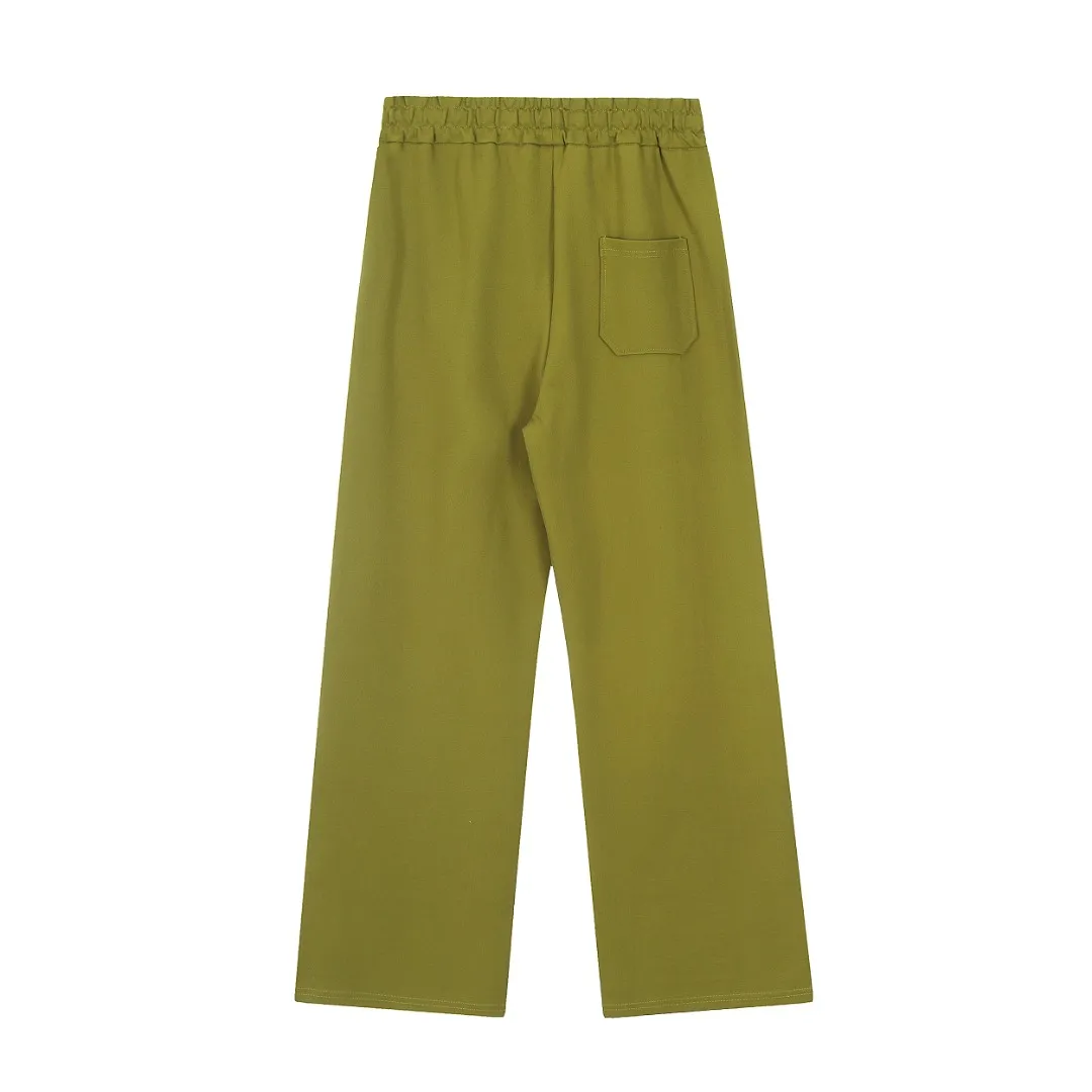 🅿️250 "Top quality" Style number: T7002# [Ralph Lauren solid color pony embroidered logo simple casual wide-leg trousers] ✅Ralph Lauren classic basic versatile unisex wide-leg spliced couple straight trousers ✅Brocade and cotton Roman cloth splicing technology ✅The version is restored to the original single The maximum size can be worn up to 170 pounds Loose, comfortable and stress-free ✅The upper body is simple and easy to match ootd must-have Good-looking clothes are never chosen by anyone. A must-have in couples’ wardrobes. Size: S-XL. Color: floral gray, black, yellow, and fruit green.